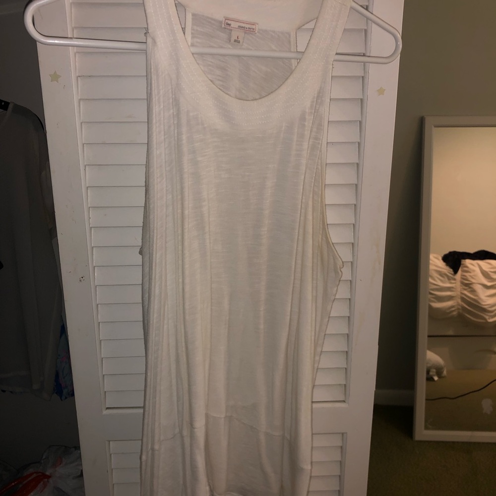 Gap tank top. Size L.